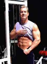 Steve Holman post-New Year's abs in winter - Lean-and-Muscular Winter-Workout Tips