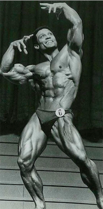 Mohammed Makkawy, the muscle sculptor, on stage